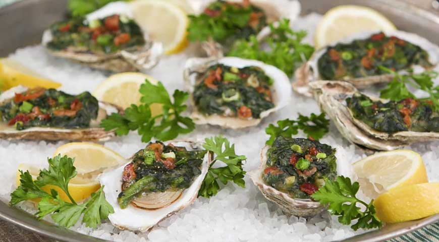 A Classic Absinthe Recipe - Oysters Rockefeller